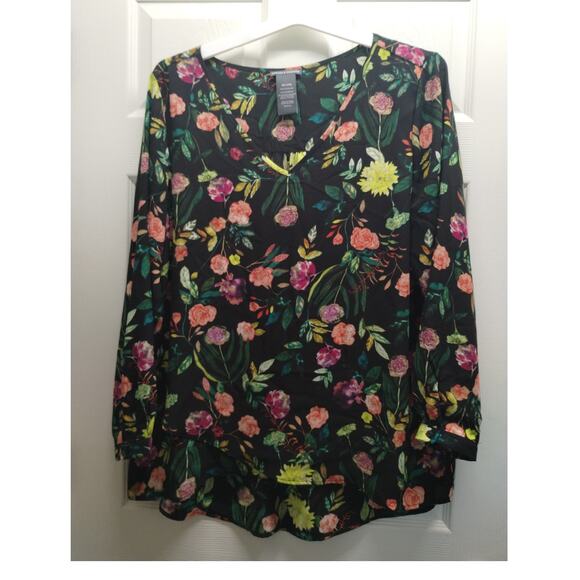 Chelsea & Theodore Size XXL Black Pink Floral Layered Hem Lightweight V-Neck Top - Picture 1 of 7
